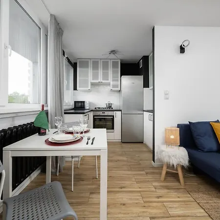 Stare Miasto By Renters Apartamento